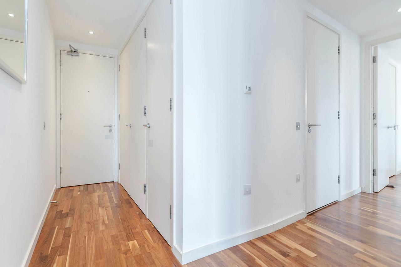 Excel Apartment For Business Travellers Лондон Экстерьер фото